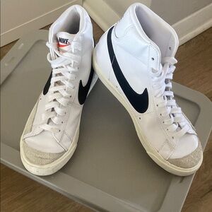Nike Blazers Mid ‘77 Vintage Shoes